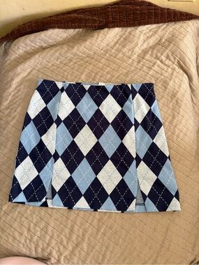 H&M Light Blue & Navy Argyle Mini Skirt